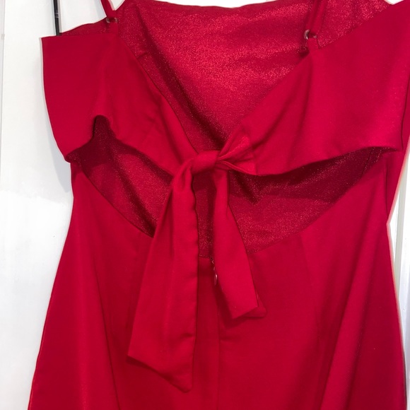 Lulu’s • Mini dress - Picture 7 of 7